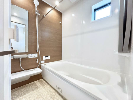 �����@����̔�����₷��؂ȃo�X�^�C���B�������Ƃ����C���y����Ŕ����Ƃ肽���ł��ˁI  