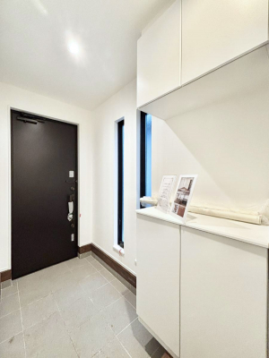 ���ց@����I�𗘗p���āA���z�������������q�l�������ĂȂ��ł��܂��B