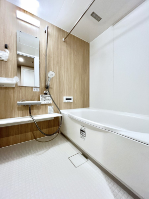 �����@����̔�������Ă���閾�邢�������̂���o�X���[��  