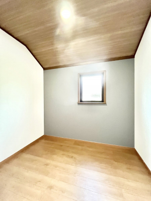 ̑ρ@Ղ̔[˃Xy[XŉKɕ点   