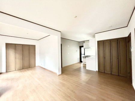 rO@͋Ĉkcj͉Ƒ݂Ȃ̉K  