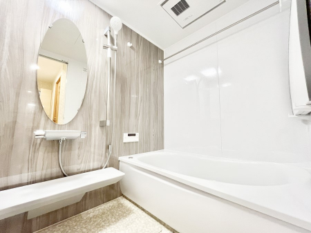 �����@����̔�������Ă���閾�邢�������̂���o�X���[��  