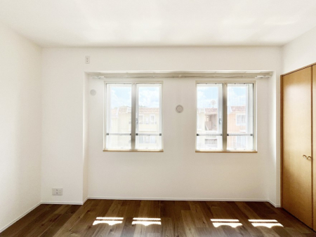 ���̑����ρ@�u�₩�ȓ��������������S�̂�D������ݍ���ł���܂�  