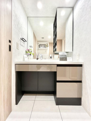 ���ʑ�E���ʏ��@������������ʉ��ώ��Œ��̐g�x�x�����K  