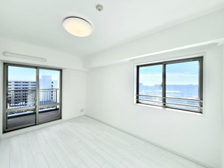 ���̑����ρ@�o���R�j�[���J�������v���X���Ă����m��  