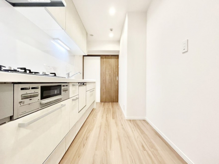 �L�b�`���@�������������I�ɁA�y�����I�V�X�e���L�b�`��