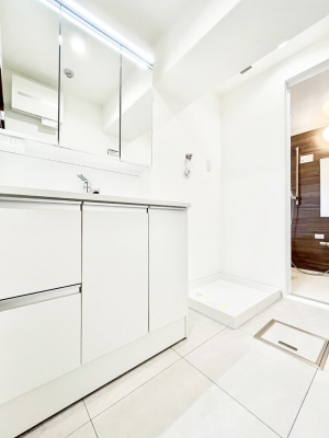 ���ʑ�E���ʏ��@������������ʉ��ώ��Œ��̐g�x�x�����K