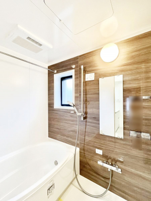 �����@����̔�������Ă���閾�邢�������̂���o�X���[��