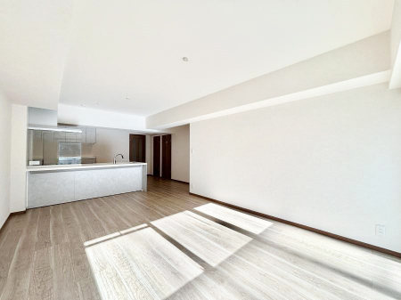 ���r���O�@�Ƒ��ꏏ�ɂ��H�����y���݂����Ȃ�L�X���r���O�_�C�j���O�@