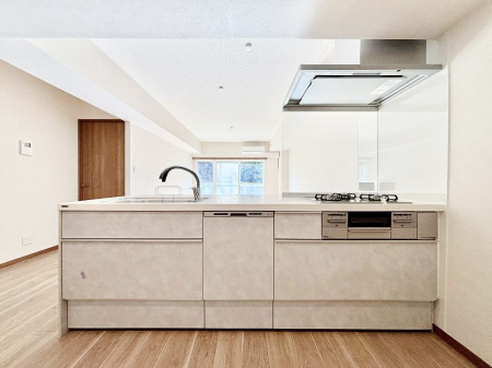 �L�b�`���@�������������I�ɁA�y�����I�V�X�e���L�b�`���@