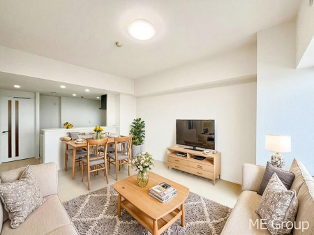 ���r���O�@�������������͋C�̂k�c�j�͉Ƒ��݂�Ȃ̉��K��ԁ@���Ƌ��CG�ł��@