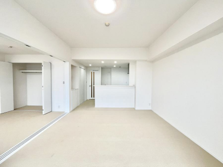 ���r���O�@�Ƒ��ꏏ�ɂ��H�����y���݂����Ȃ�L�X���r���O�_�C�j���O�@