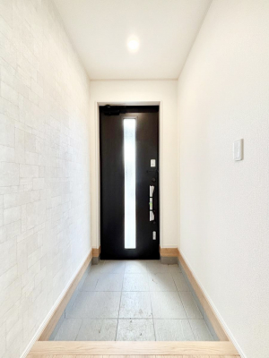 ���ց@�����`Entrance�`�@���ւ͉Ƃ̊�Ƃ����܂����䂪�Ƃ̃Z���X�����肰�Ȃ����������閣�͂��錺�֑�����y���݂̈�B�A���x�ɉƑ����ق��Ƃł���S�n�悢��ԑ������؂ł��ˁ�