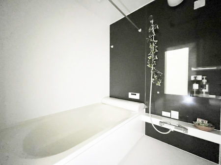 �����@����̔�������Ă���閾�邢�������̂���o�X���[��