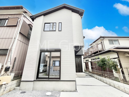 nOώʐ^@Oρ`Exterior`  V̐ƌ荇ňi߂𑝂̎ṕAÎ~ŗ߂Ăɂ͐ɂOρBauZ܂v͋G߁ECE̔wiɑȂʂ́wԁv܂B