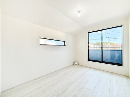 ���̑����ρ@�o���R�j�[���J�������v���X���Ă����m��  