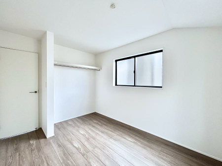 �q�������@�q�������ɂ��������߂Ȏ��[�X�y�[�X�����Ղ�̋���