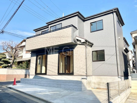 ���n�O�ώʐ^�@�O�ρ`Exterior�`�@���ӂɂ͊w�Z�┃���{�݂����萶���A�q��ĂɓK���������L�����Ă��܂��I�u�i�Z�n�v�Ƃ��āA�����̂����w�����ł͂Ȃ��A���ӂ̊���ʊw�ł���w�Z�ɂ��Ă������k���������I