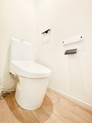 �g�C���@�������̂���g�C����1�K��2�K���ꂼ��ɔz�u