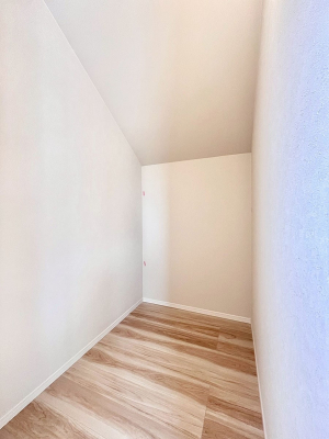 ���̑��@�����`Walk-in Closet�`�@�K�v�Ȃ��̂�R�[�f�B�l�[�g���ꗗ���Ċm�F�ł��A�g�x�x�⏀�����Z���ԂōςރE�H�[�N�C���N���[�[�b�g��ݒu���܂����B�Ƃ̒�����������Ƃ�����֗��Ȏ��[�X�y�[�X�ł��B