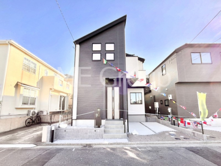 ���n�O�ώʐ^�@�O�ρ��P�������`Exterior�`�@���ӂɂ͊w�Z�┃���{�݂����萶���A�q��ĂɓK���������L�����Ă��܂��I�u�i�Z�n�v�Ƃ��āA�����̂����w�����ł͂Ȃ��A���ӂ̊���ʊw�ł���w�Z�ɂ��Ă������k���������I