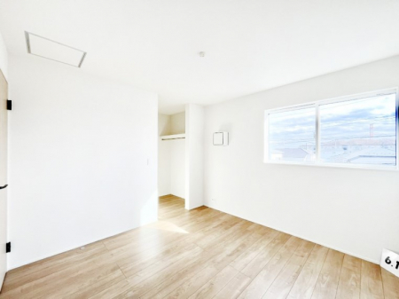 ���̑����ρ@�����`Bed Room�`�u��������������l�v�Ƃ��v�w�ł�����肭�낰��Q���B�����̉Ǝ��₨�d���ɔ�ꂽ���̓t�J�t�J�̃x�b�g�Ŗ�����Ă��������B�e���r��{�I�������Ă����K�ȍL����������