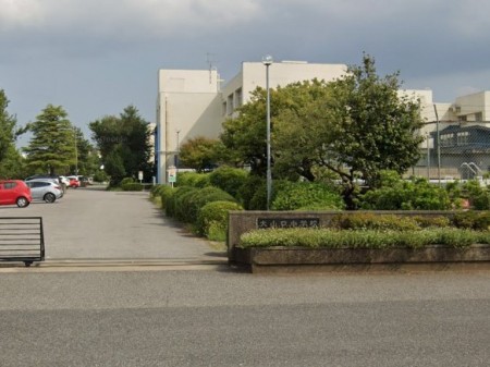 ���ӊ��@���w�Z 3300m ����s����R�����w�Z