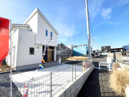 ���n�O�ώʐ^�@�O�ρ`Exterior�`�@�O�ʓ��H�͊ՐÂȏZ��n���͂���Ԓʂ�̏��Ȃ����H�B���Ԃ̏o��������炭�炭�ł��I���s���_�E���n���w�̂���]�́A���C�y�ɂ��₢���킹���������I