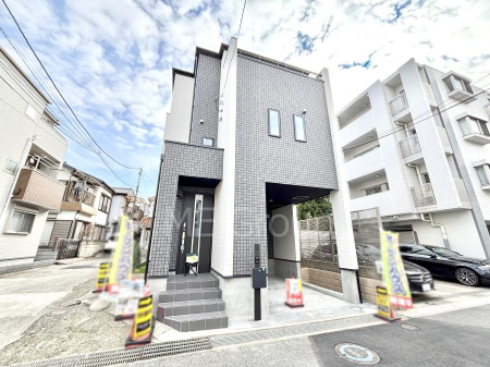 ���n�O�ώʐ^�@�O�ρ`Exterior�`�@�������g���������u���T�v�w���k��9���I�w�߂̗��֐��ƖL���Ȏ��R�����󂷂�Z���̂��ƁA�ʂ�L���ȉ��K�ȕ�炵�͉Ƒ����Ί�ɂ��Ă��ꂻ���ł��B