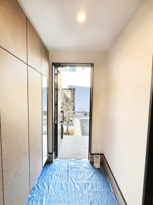 ���ց@�����`Entrance�`�@���ւ͉Ƃ̊�Ƃ����܂����䂪�Ƃ̃Z���X�����肰�Ȃ����������閣�͂��錺�֑�����y���݂̈�B�A���x�ɉƑ����ق��Ƃł���S�n�悢��ԑ������؂ł��ˁ�