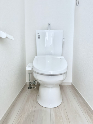 �g�C���@�����`Toilet�`�@�Y��E�X�b�L���E���K�ȃE�H�V�����b�g�t�g�C���ł��낰���Ԃł��B�g�C���͖����g�킴��𓾂Ȃ����́B����������ۂ������ł��ˁB�g�C����2��������̂Œ��̍��G���ɕ֗��ł��I