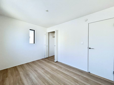 �q�������@�q�������ɂ��������߂Ȏ��[�X�y�[�X�����Ղ�̋���