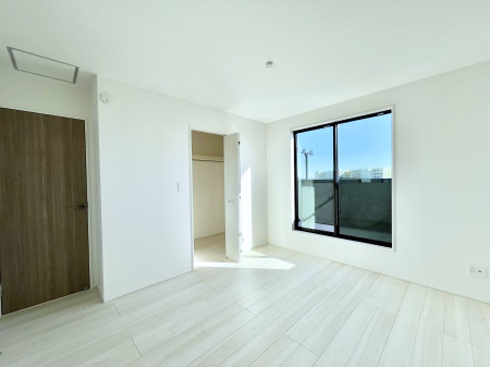 ���̑����ρ@���邢�o���R�j�[�T�C�h�ɗm����ݒu�B�ڊo�߂̗ǂ��Q���ɁB 