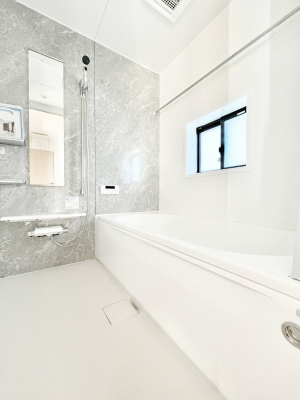 �����@����̔�����₷��؂ȃo�X�^�C���B�������Ƃ����C���y����Ŕ����Ƃ肽���ł��ˁI  