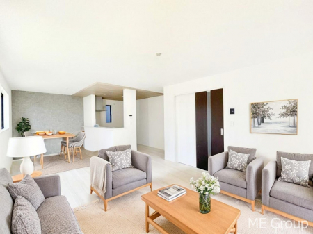 ���r���O�@���Ƒ��̓��₩�Șb�����ŕ�܂�閾�邢���r���O  ���Ƌ��CG�ł�