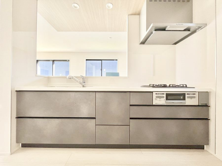 �L�b�`���@�������������I�ɁA�y�����I�V�X�e���L�b�`��  