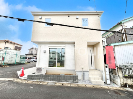 ���n�O�ώʐ^�@�O�ρ`Exterior�`�@��s���œ���̃X���[���C�t���΂Ɉ͂܂ꂽ�y�n�͓s��̌�����Y���ꂻ���B�l�G��ʂ��Ď��R�ƐG�ꍇ����X�|�b�g�����ӂɂ͐��肾������I�Z�݂����Ȃ�ƁB��炵�������B