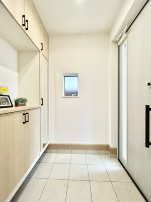 ���ց@�����`Entrance�`�@���ւ͉Ƃ̊�Ƃ����܂����䂪�Ƃ̃Z���X�����肰�Ȃ����������閣�͂��錺�֑�����y���݂̈�B�A���x�ɉƑ����ق��Ƃł���S�n�悢��ԑ������؂ł��ˁ�