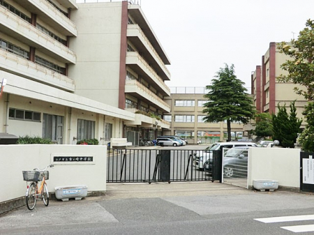 ���ӊ��@���w�Z 800m ���ˎs���ÃP�蒆�w�Z