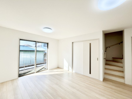 ���̑����ρ@�Ƒ������R�ƏW�܂�e���̃X�y�[�X�ɂȂ肻��