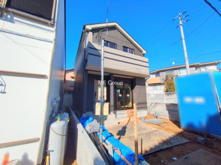 ���n�O�ώʐ^�@�`Exterior�`�@������t���u���������v�w���k��8���I�w�߂̗��֐��ƖL���Ȏ��R�����󂷂�Z���̂��ƁA�ʂ�L���ȉ��K�ȕ�炵�͉Ƒ����Ί�ɂ��Ă��ꂻ���ł��B