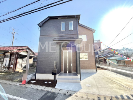 ���n�O�ώʐ^�@�������ꂽ�O�ρA�㎿�ȏZ��Ԃ��L���鎺���͉i�����S���ĉ߂�����Z���ł��B �@