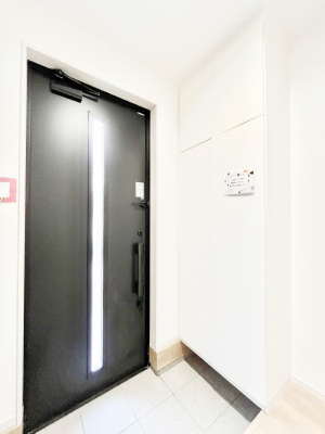 ���ց@�����`Entrance�`�@�Ƃ̒��ł��q�l���}����ŏ��̏ꏊ�ł��錺�ւ́A�Ƃ̈�ۂ��̂��̂ł��I�L�x�Ȍ��֎��[�ŁA����Y��ɕۂ��Ƃ��o���܂��􌺊ւɂ͂����Ղ���[�̉��ʔ��������I