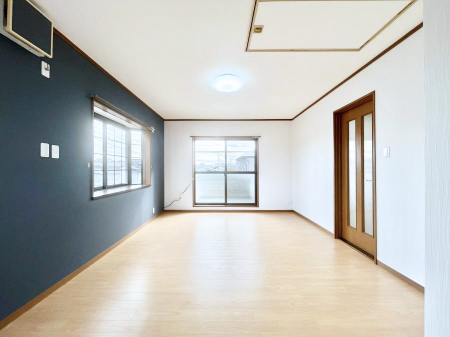 ���̑����ρ@���邢�o���R�j�[�T�C�h�ɗm����ݒu�B�ڊo�߂̗ǂ��Q���ɁB 