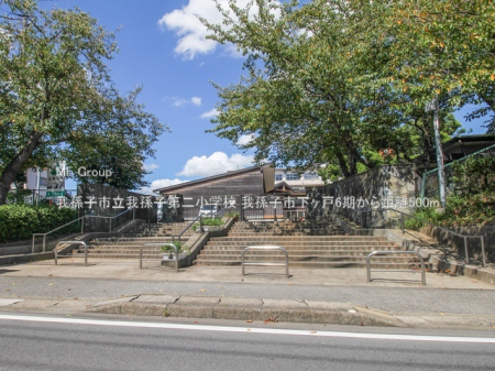 ���ӊ��@���w�Z 500m �䑷�q�s���䑷�q��񏬊w�Z