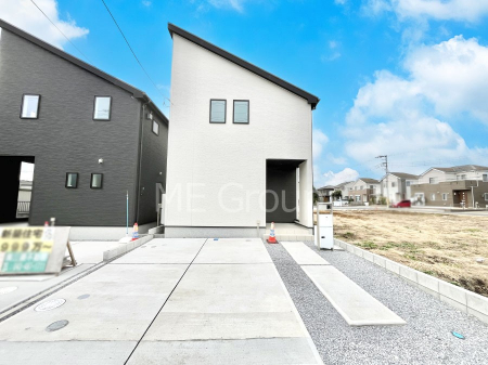 ���n�O�ώʐ^�@�������ꂽ�O�ρA�㎿�ȏZ��Ԃ��L���鎺���͉i�����S���ĉ߂�����Z���ł��B 