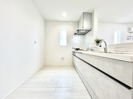 �L�b�`���@��Ƃ肠��L�b�`���ł͂��Ƒ��Ɗy�������������ł��܂��B