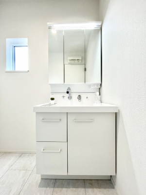 ���ʑ�E���ʏ��@�傫�����₷���O�ʋ��Ő�����������ʑ�́A�g�����Ȃ݃`�F�b�N�┧�̂������ɂ������߂ł��B 