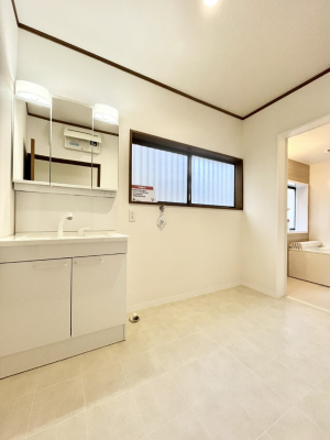 ���ʑ�E���ʏ��@�傫�����₷���O�ʋ��Ő�����������ʑ�́A�g�����Ȃ݃`�F�b�N�┧�̂������ɂ������߂ł��B 