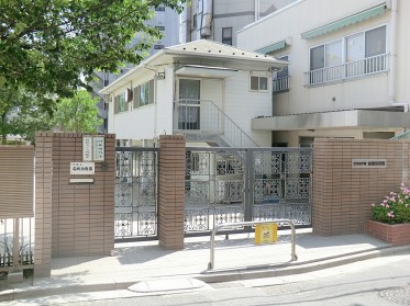 ���ӊ��@�c�t���E�ۈ牀 1400m �D���c�t��